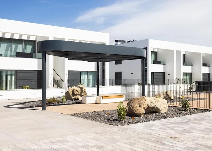 Maruxia And Pool Apartemnt Daire